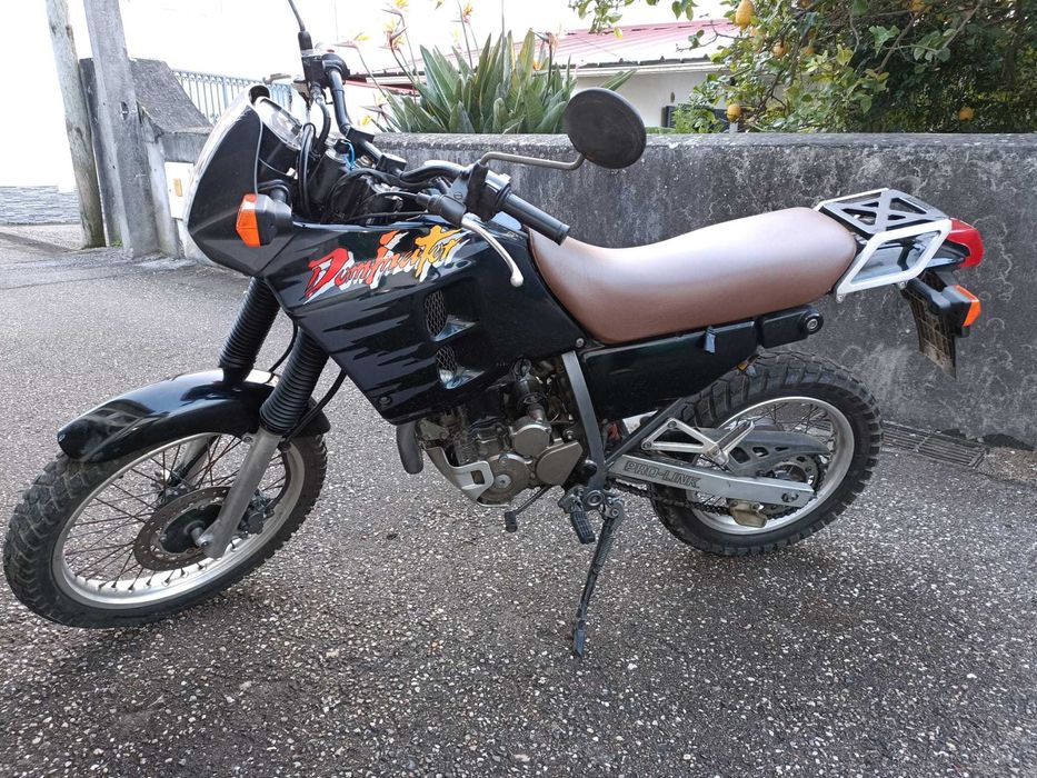 Honda NX 250 Dominator