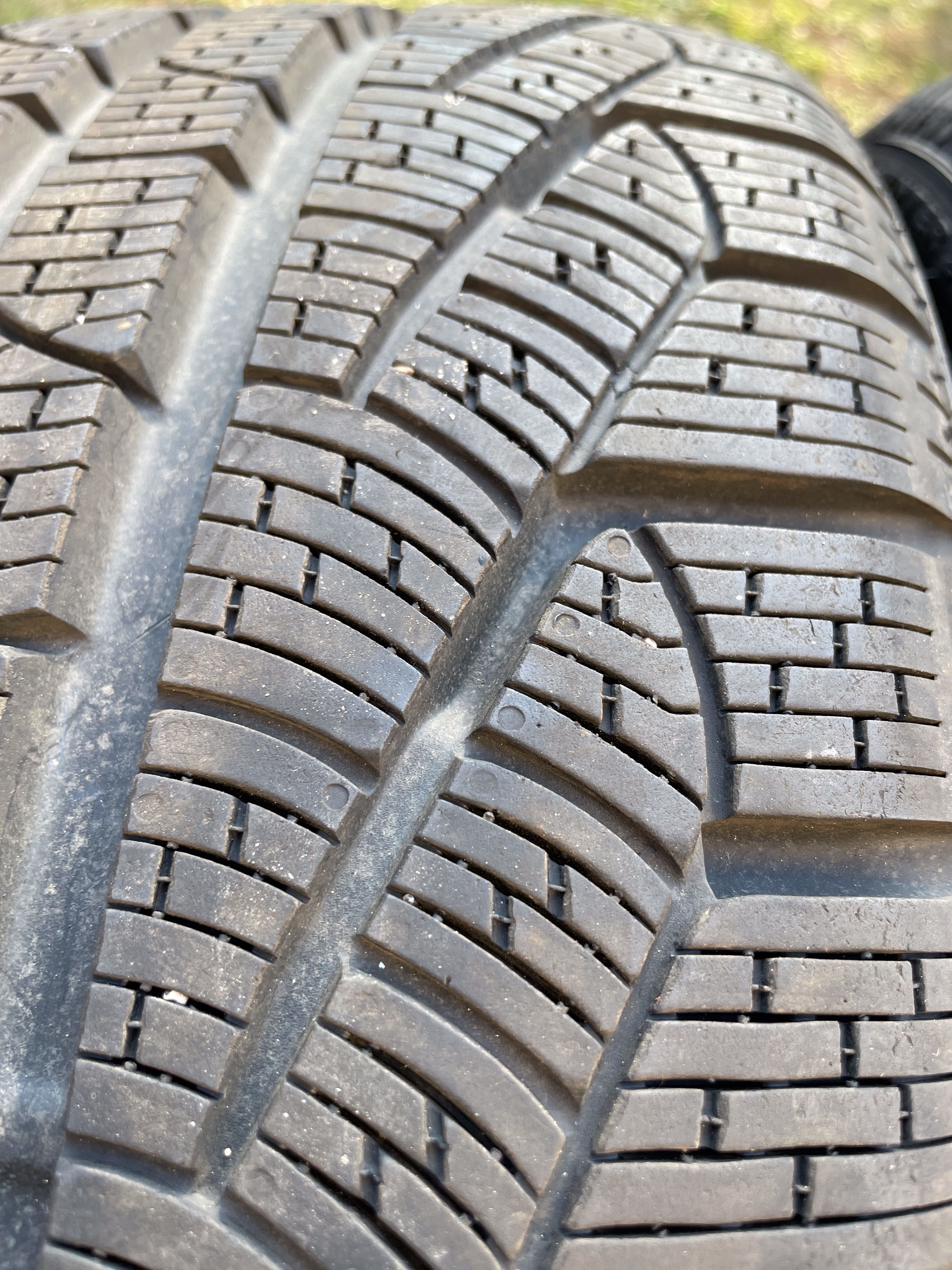 Okazja opony zimowe 235/35R20 Pirelli Sottozero jak NOWE 2019r