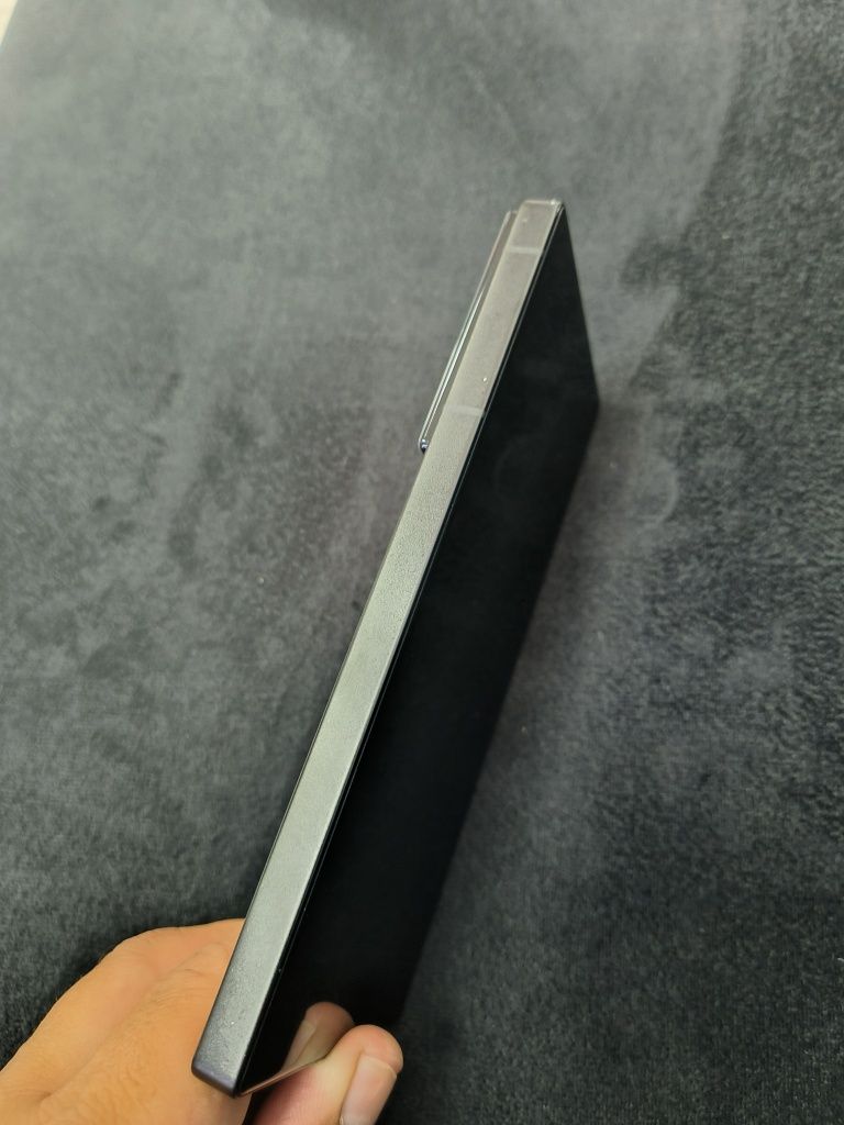 Nubia z60 ultra 16/515. 8 Gen 3