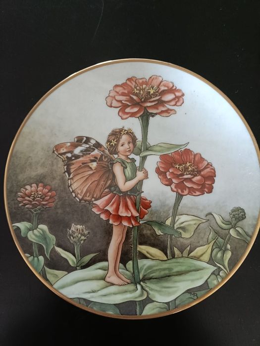 Pratos de porcelana numerados