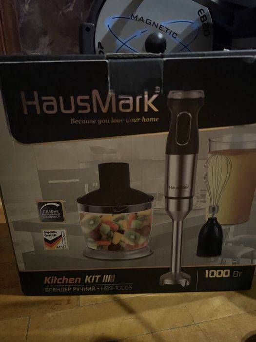 Блендер погружной Housemark 1000вт