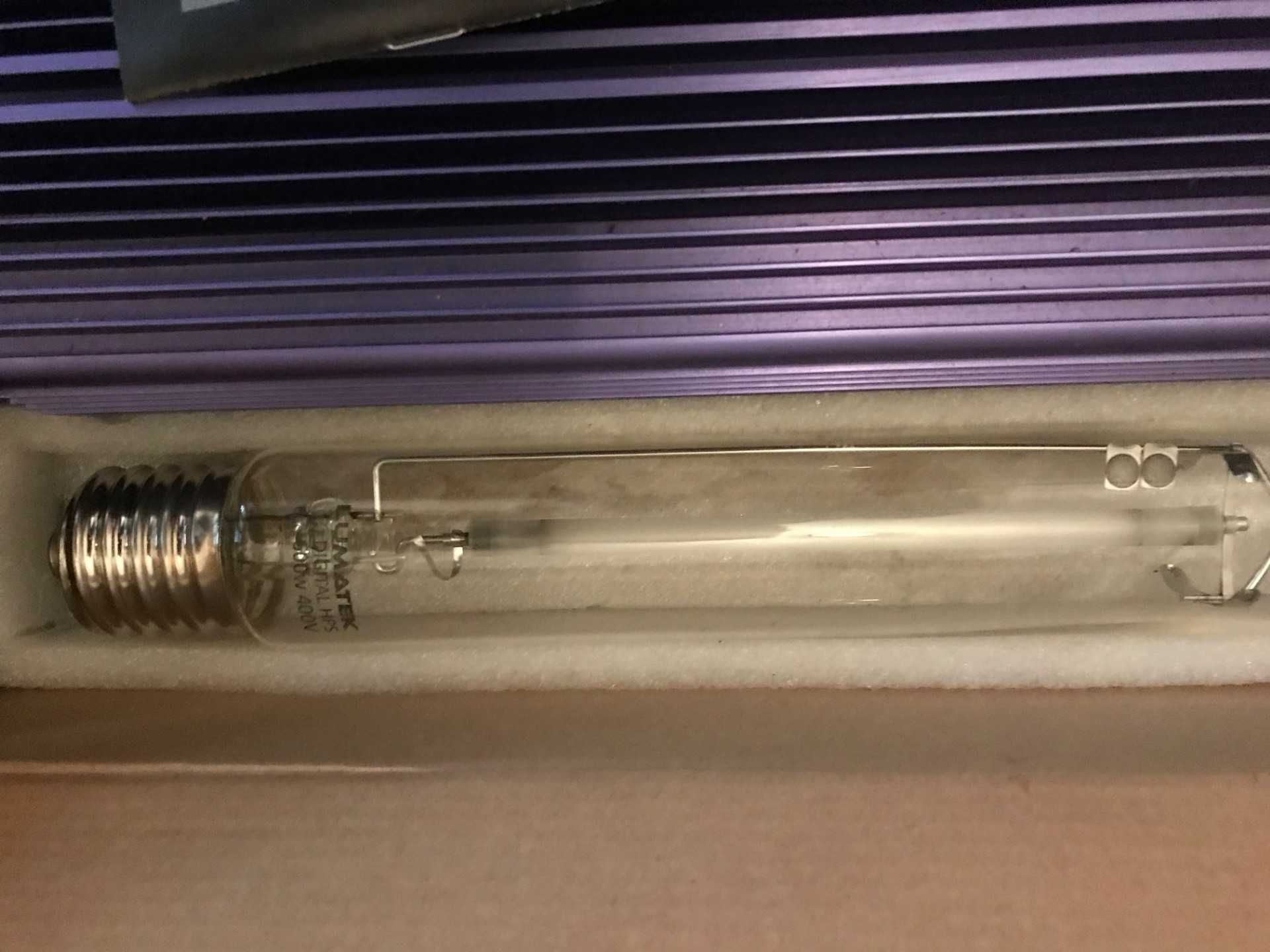 luamtek 600 watt quase como nueva