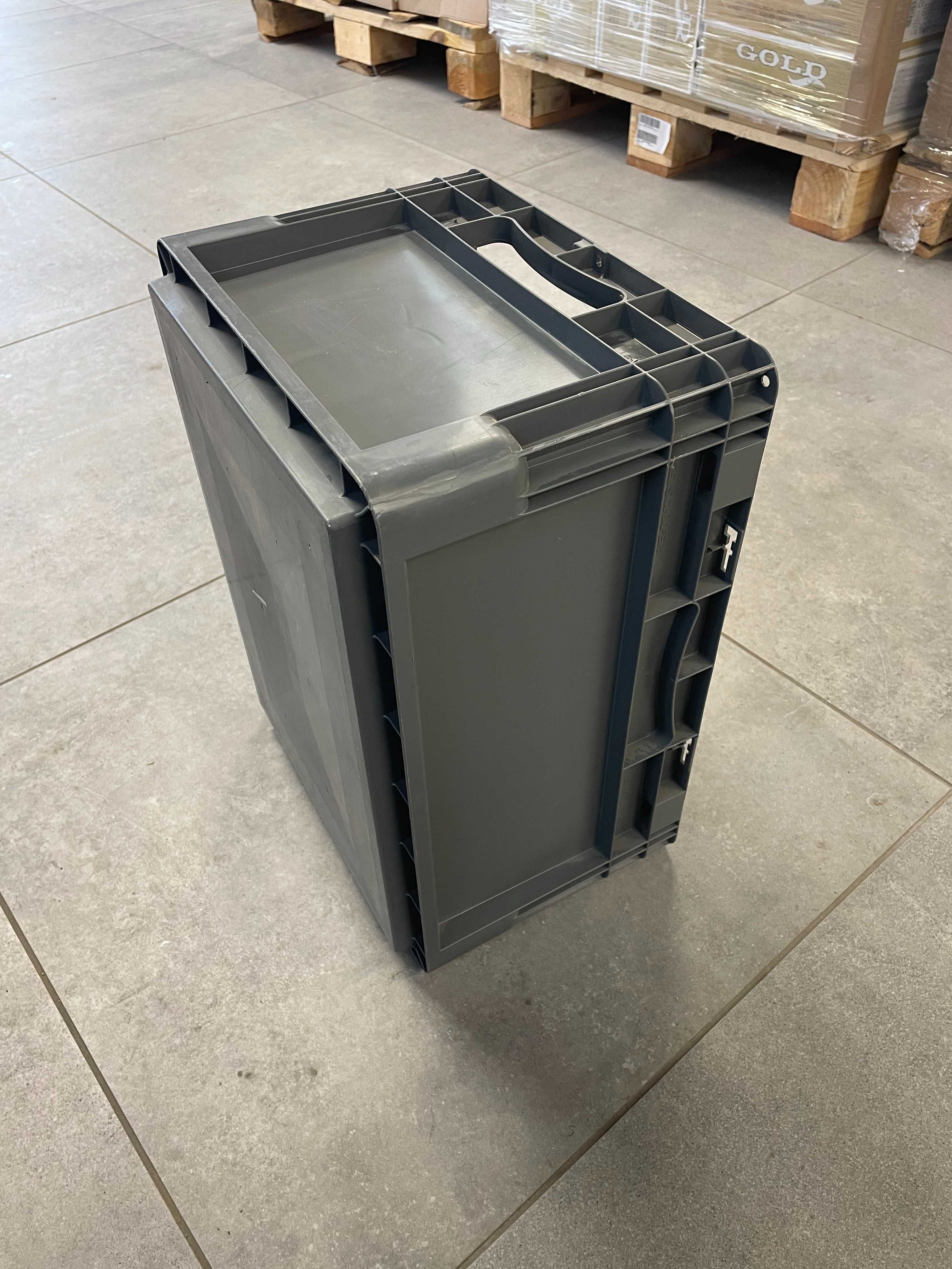 niemiecka SKRZYNKA magazynowa ELB 4220,  D40xS30xW22 cm,  poj: 20,4 l
