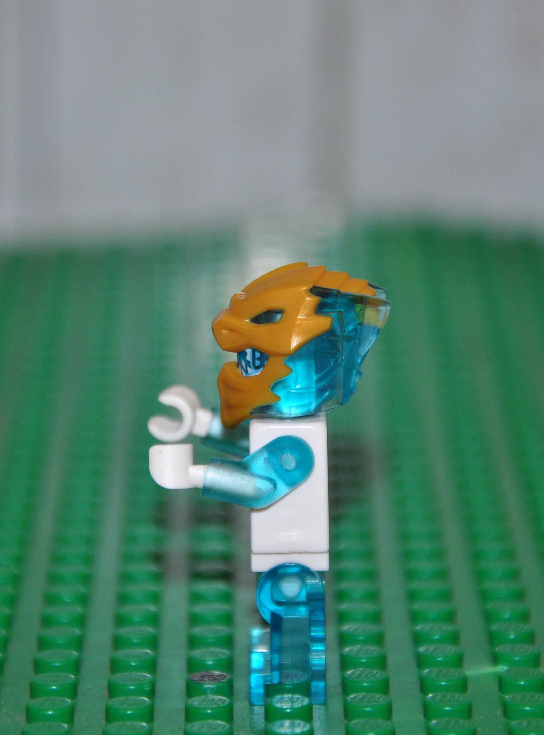 F0445. Figurka LEGO Ninjago - njo770 Zane (Golden Dragon)