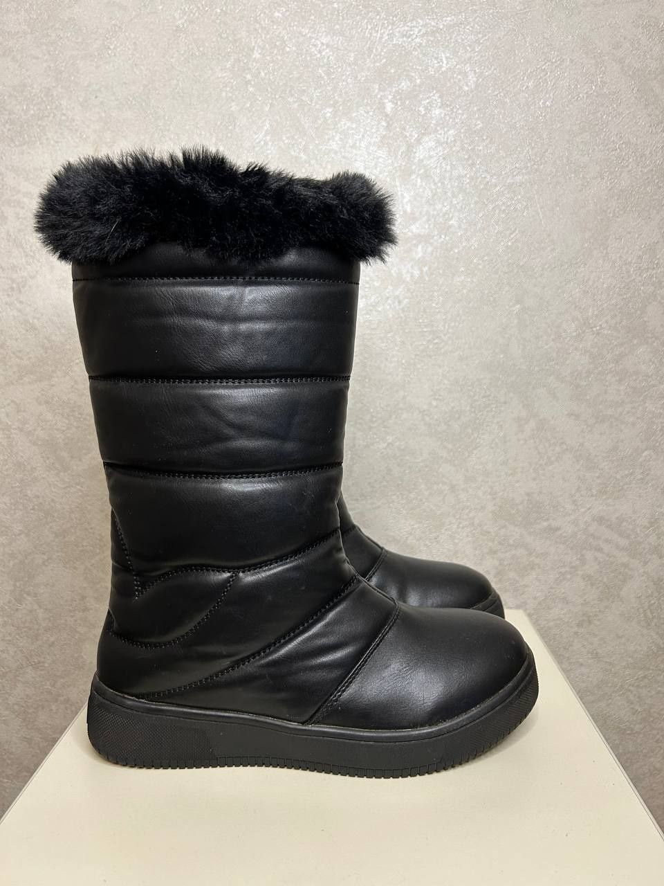 Женские зимние ботинки сапоги на меху размер 36