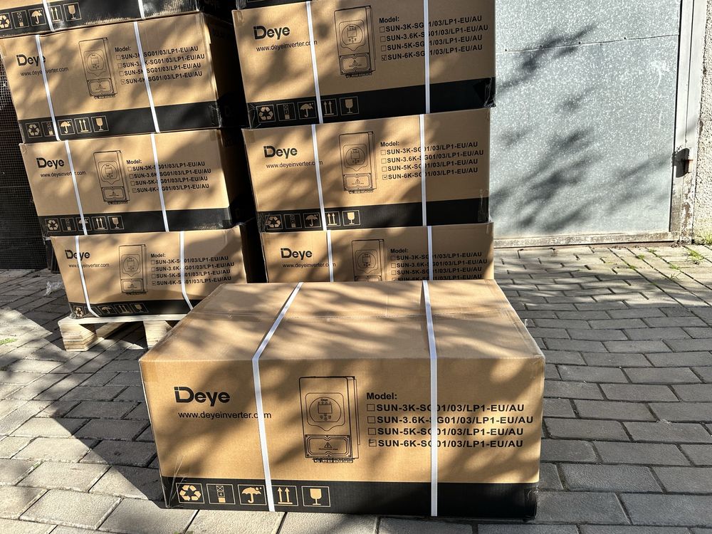 Гібридний інвертор Deye SUN-6K-SG03LP1-EU