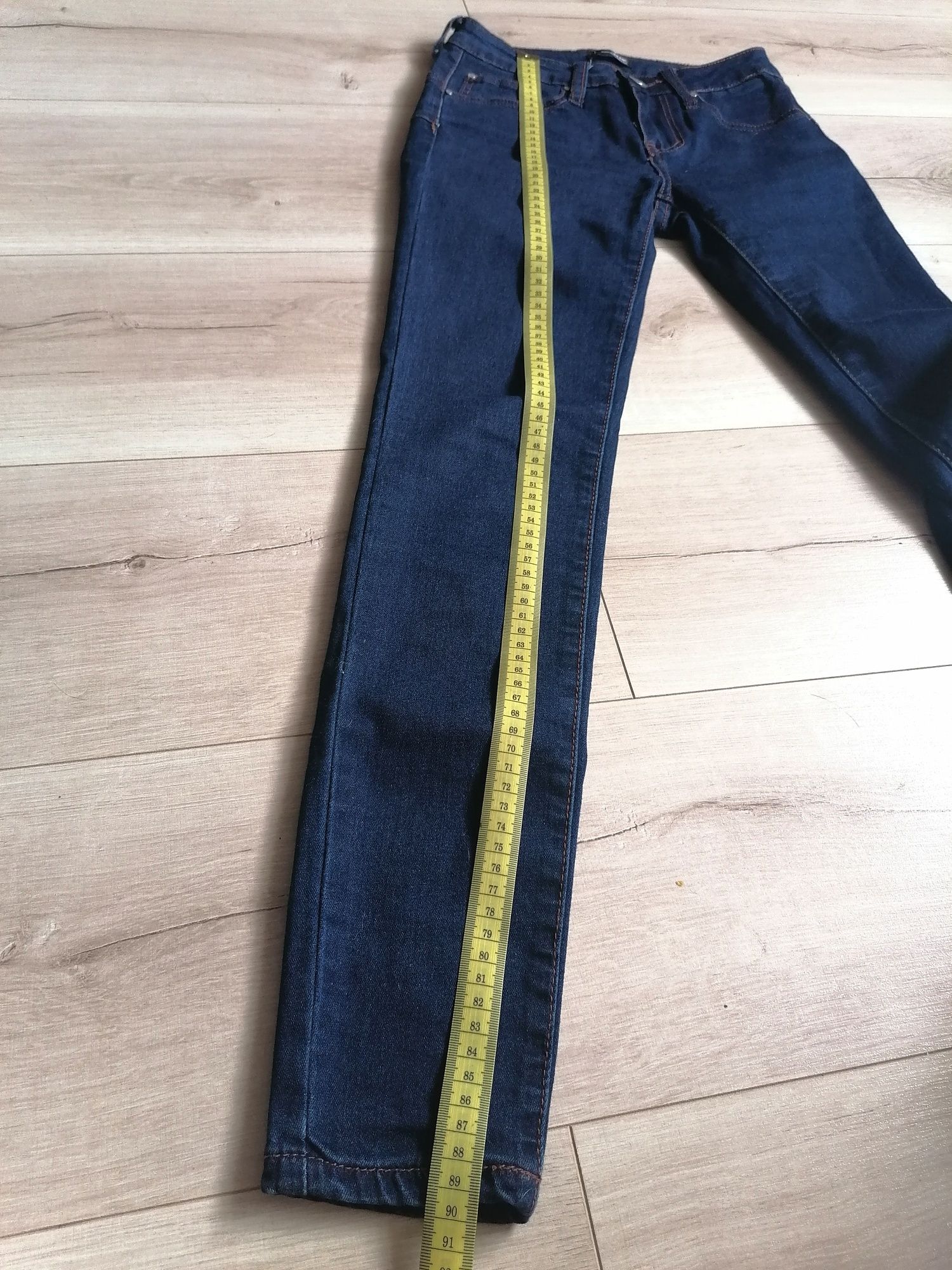 Spodnie jeansy rurki r. S 36