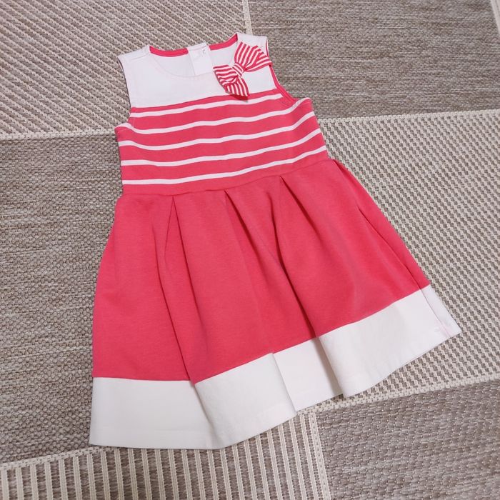 Красива сукня з бантиком (18-24 міс)