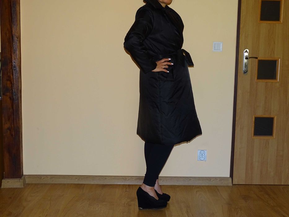 Czarny płaszcz Ryłko XL