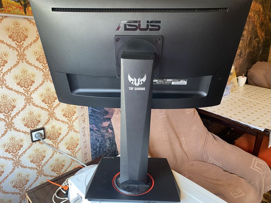 Продам игровой монитор Asus