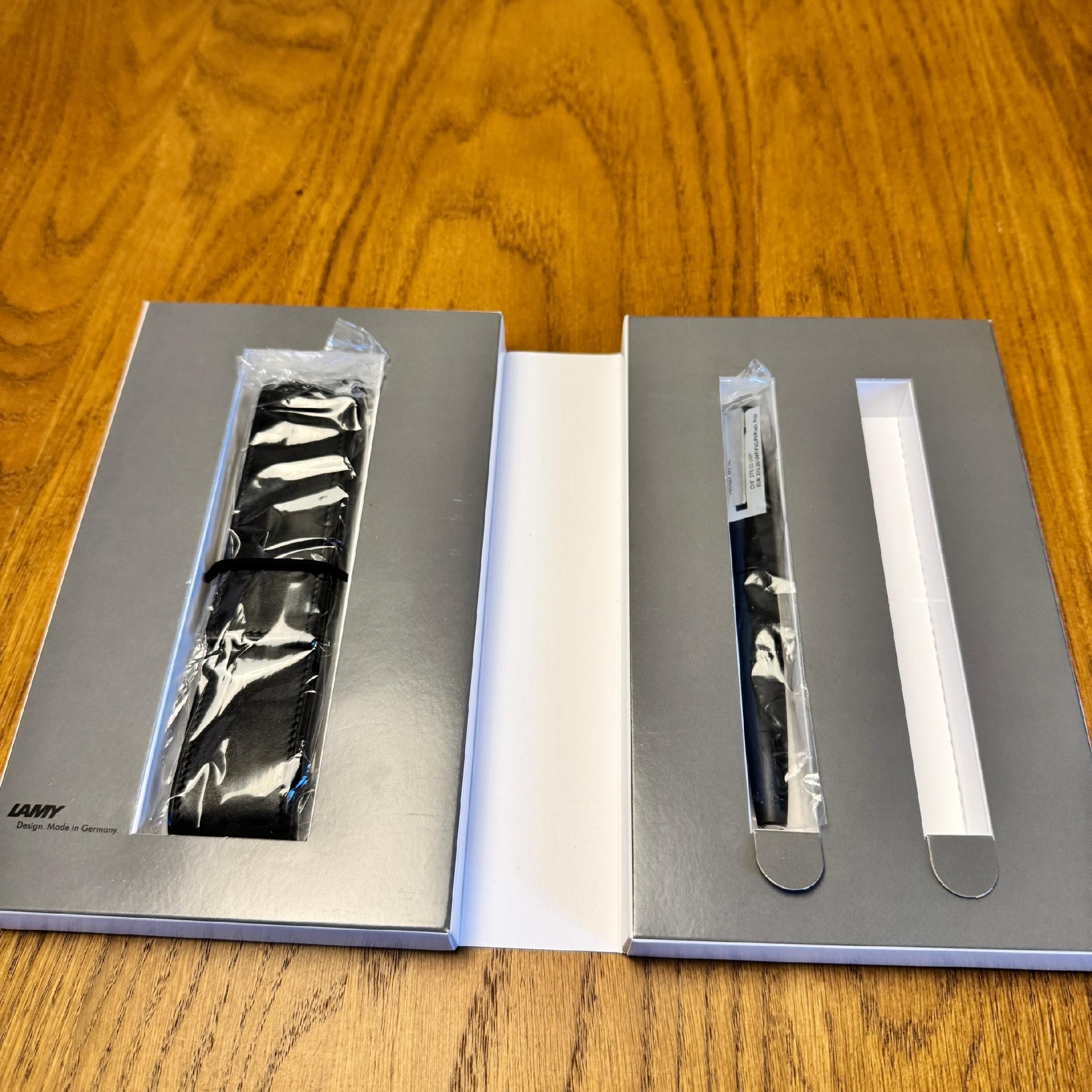 Pióro Wieczne Lamy 2000 Z Etui | Szerokość Stalówki: F (Cienka)