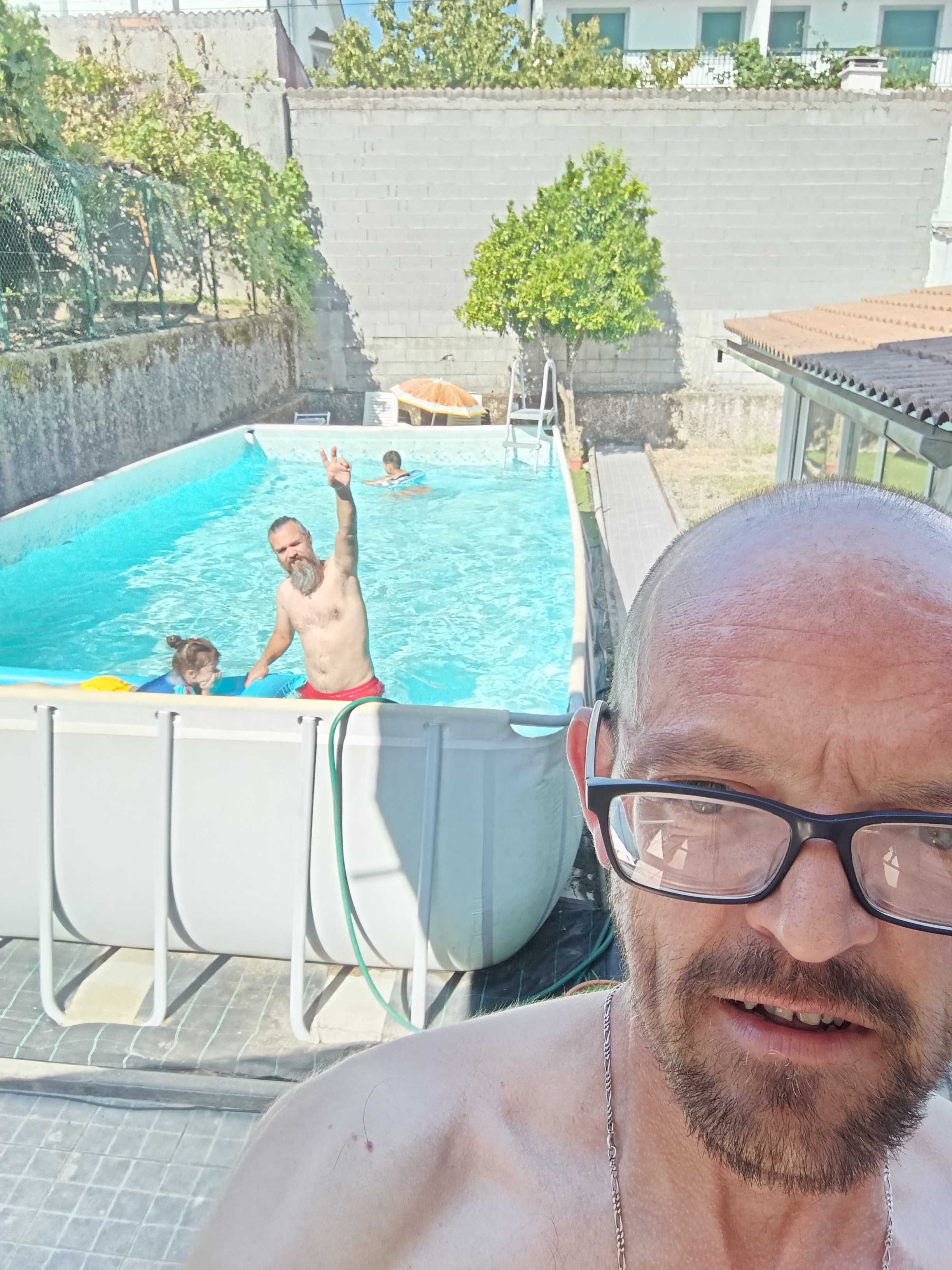 Piscina 9x4 usada.