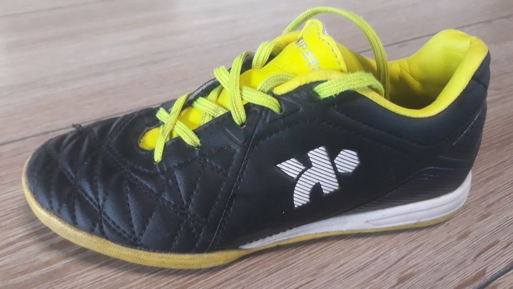 Buty halówki kipsta decathlon rozm. 31