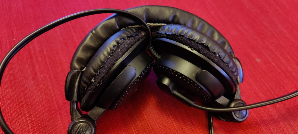 Auscultadores Gaming Thrust