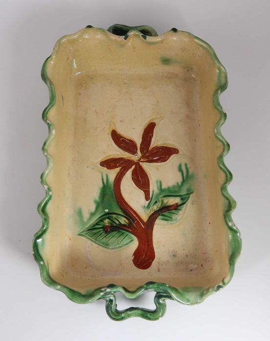 Travessa antiga em faiança de Barcelos