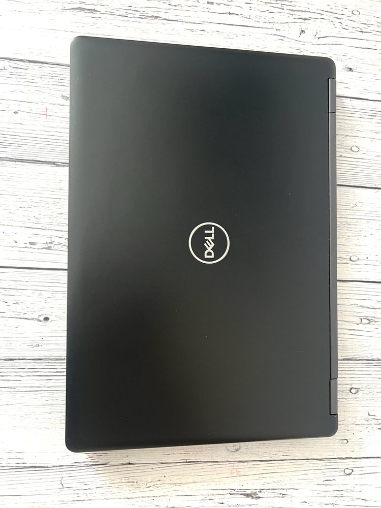 Ноутбук Dell 5490 сенсорний i5-8350u 32/256gb 14ʼʼFhd IPs