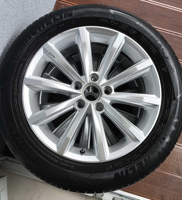 Komplet oryginalnych felg do PASSAT B8, 17 cali, 5X112 , ET 40, 7J,