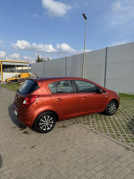 Opel Corsa D 2013r. 1.2 benzyna