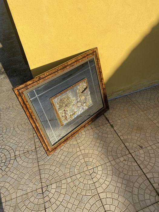 Quadro em Prata , com Moldura Classica