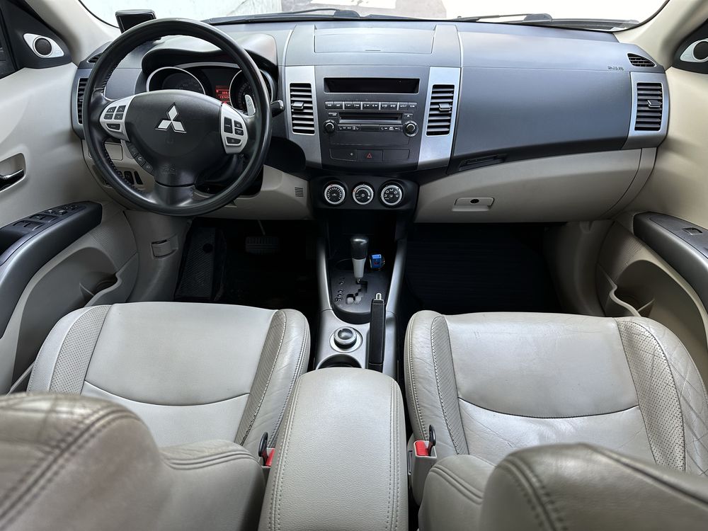 Продам Mitsubishi Outlander XL Rockford 3.0 2007 ГАЗ