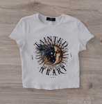 Biały crop top z nadrukiem Bershka rozmiar XS
