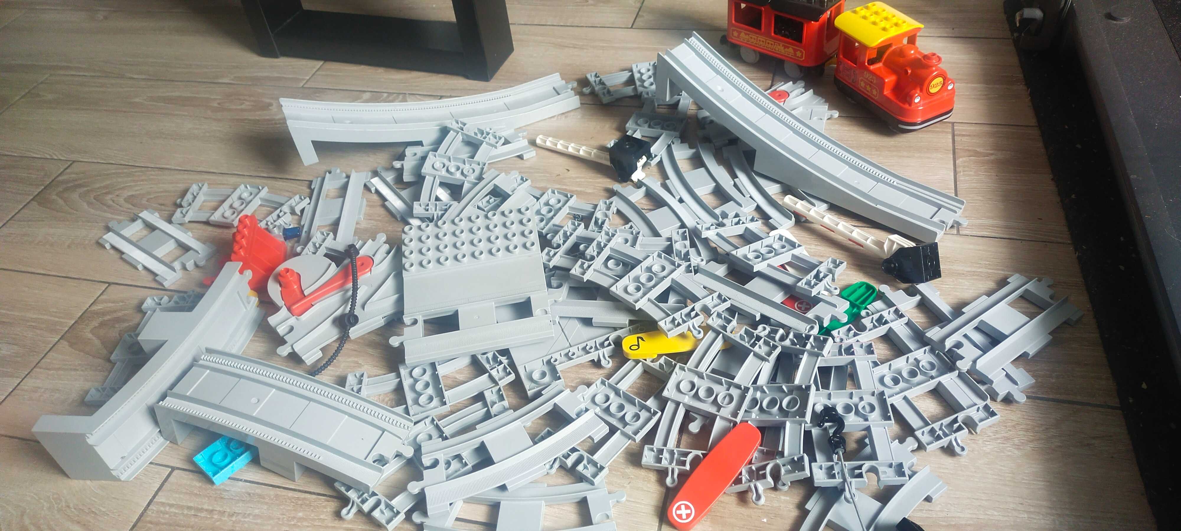 Mega zestawy lego duplo kolejka tory pizzeria i inne
