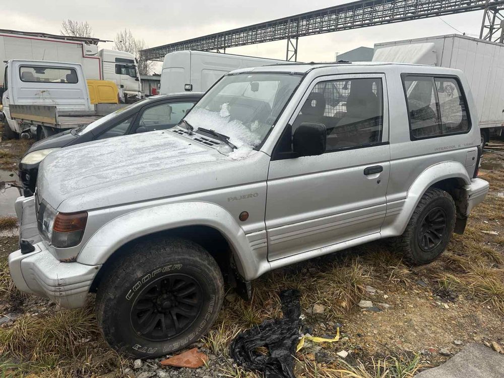 Разборка шрот Mitsubishi Pajero Wagon 2 2.8д 2.5д разборка Паджеро 2