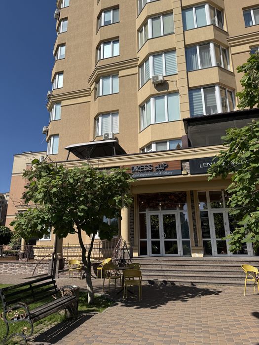 Класне приміщення-готовий бізнес! 1 поверх 74 кв.м ЖК Софія