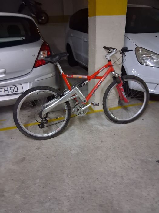 Bicicleta Vilar Vermelho