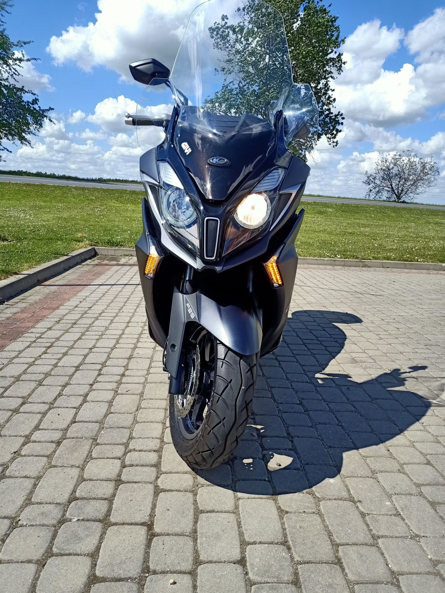 Kymco Downtown 125 salon polska