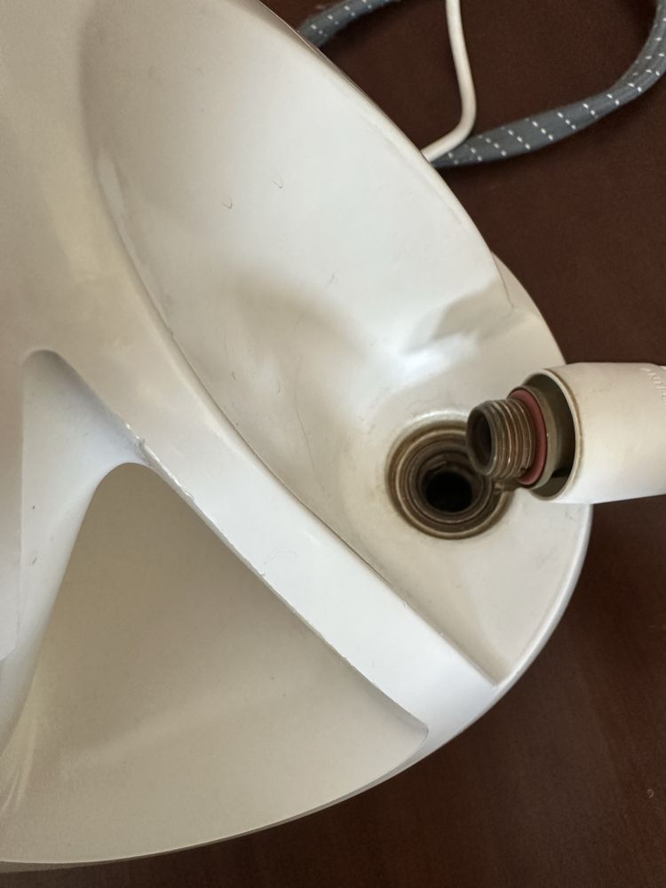 Ferro de engomar com caldeira Tefal