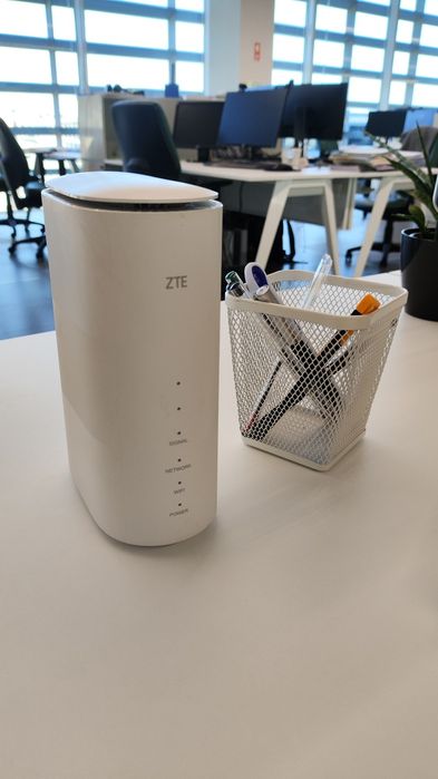 Router Wifi 5G ZTE MC801A