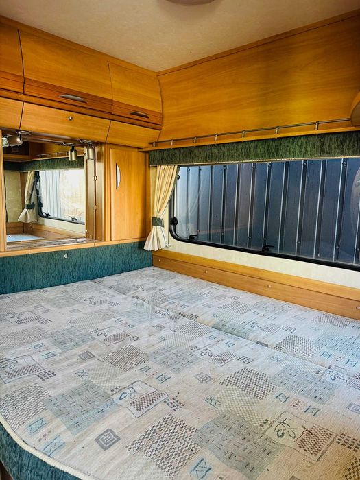 Przyczepa kempingoa UTOPIA Swift 550 lekka DMC 1400kg