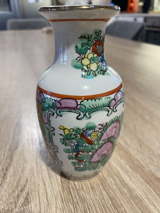 Jarra de porcelana chinesa, pintada à mão, família rosa