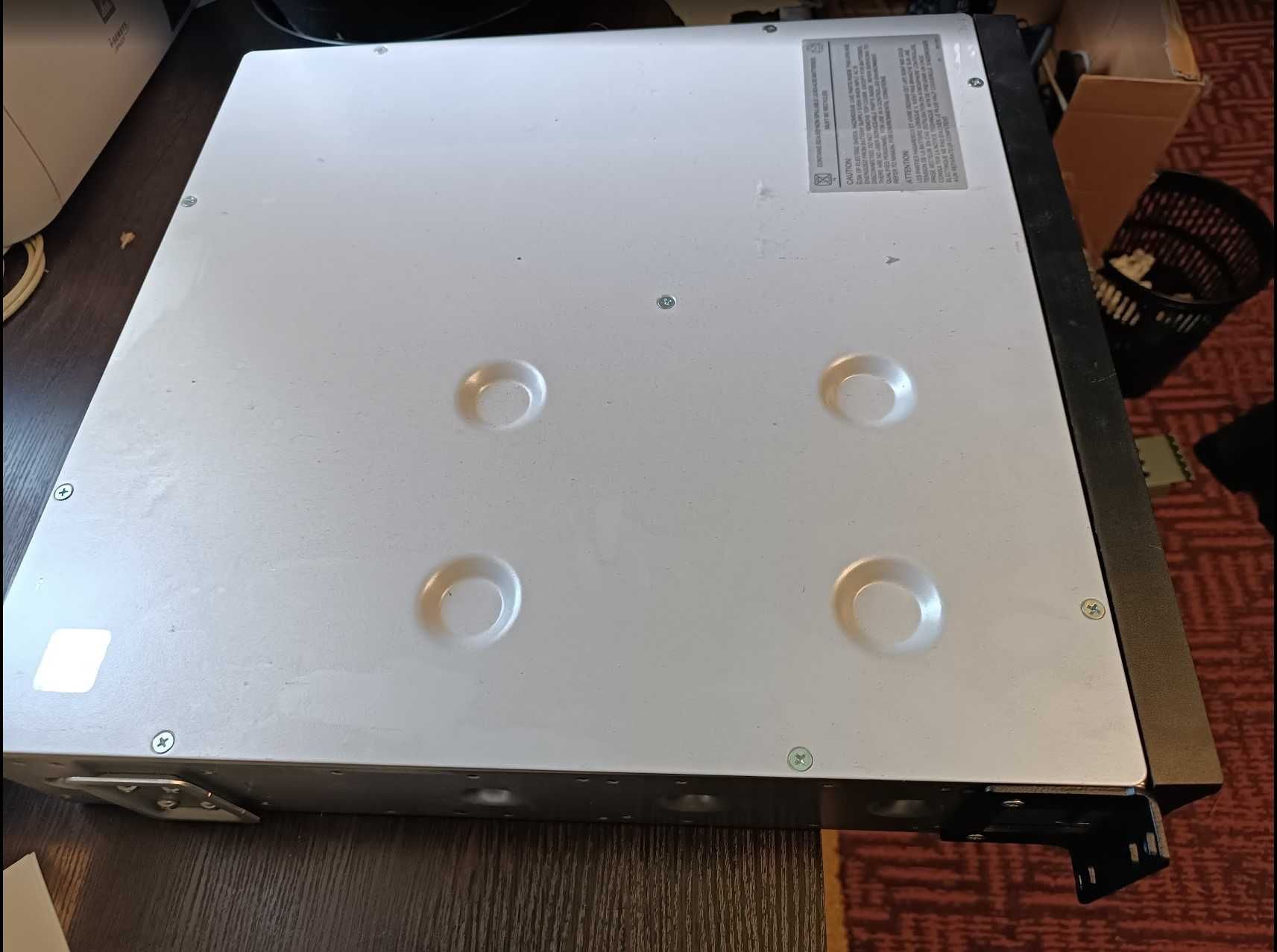 APC Smart-UPS 1500VA (SMT1500RMI2U)