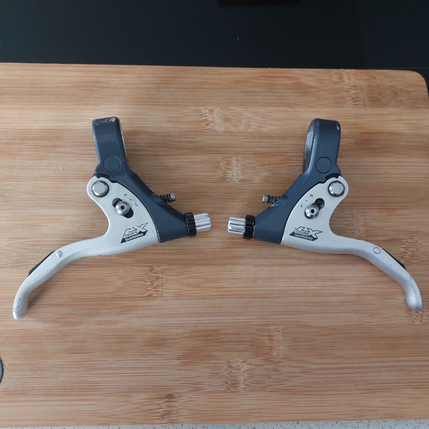 Klamki hamulcowe Shimano Deore LX BL-M570 V-Brake