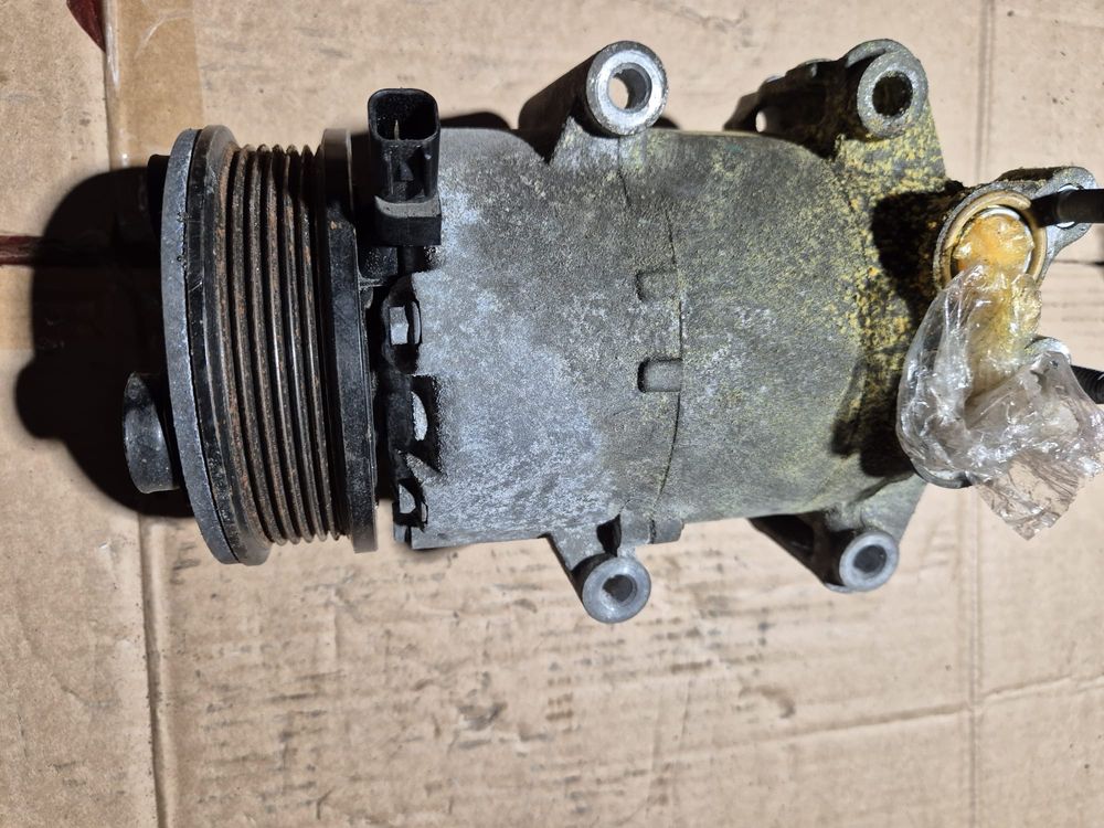 Ford fiesta mk7 kompresor sprężarka pompa klimatyzacji sprawna