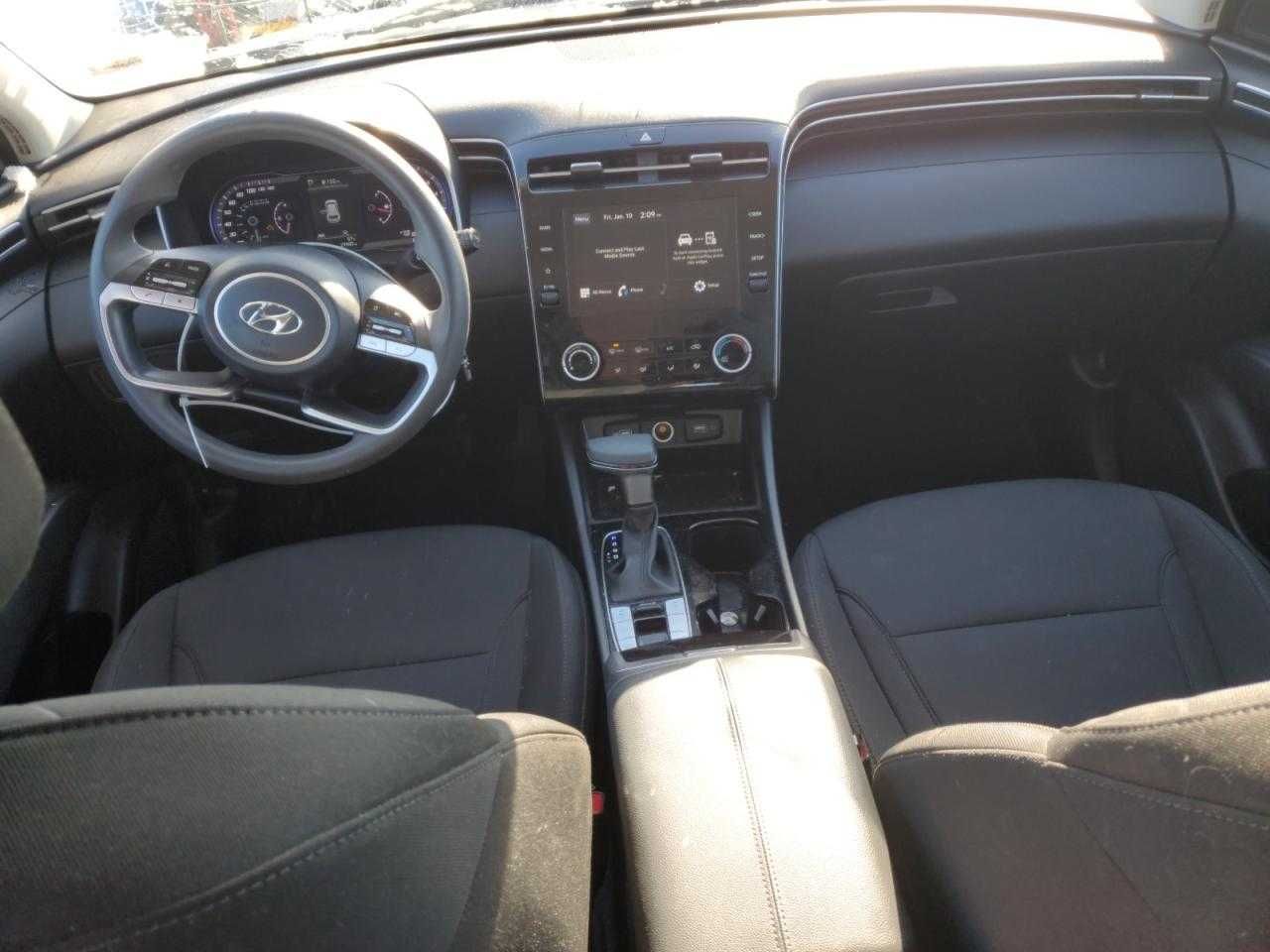 2022 Hyundai Tucson SE
