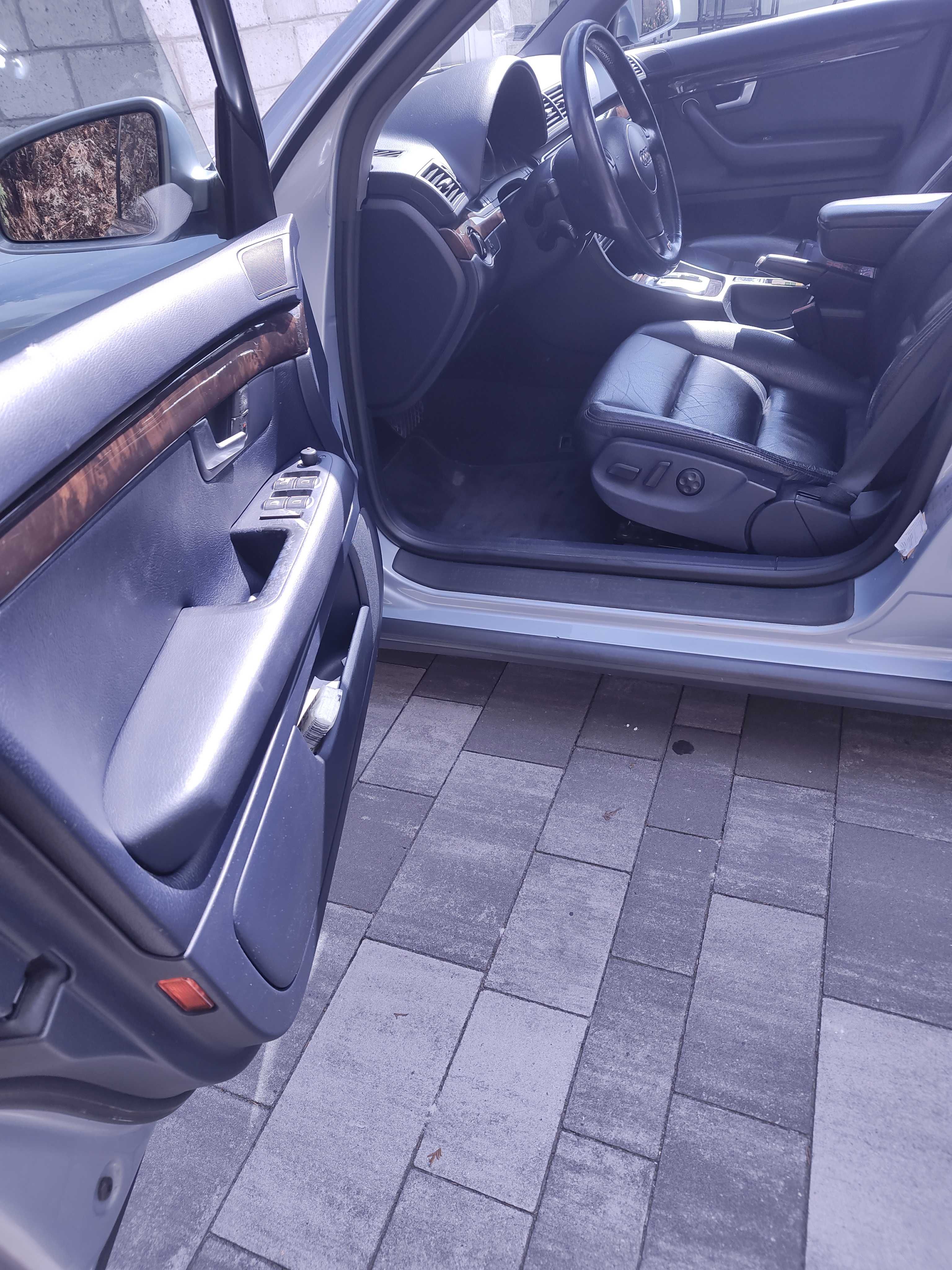 Ładne Audi A4 b6 Avant Quattro