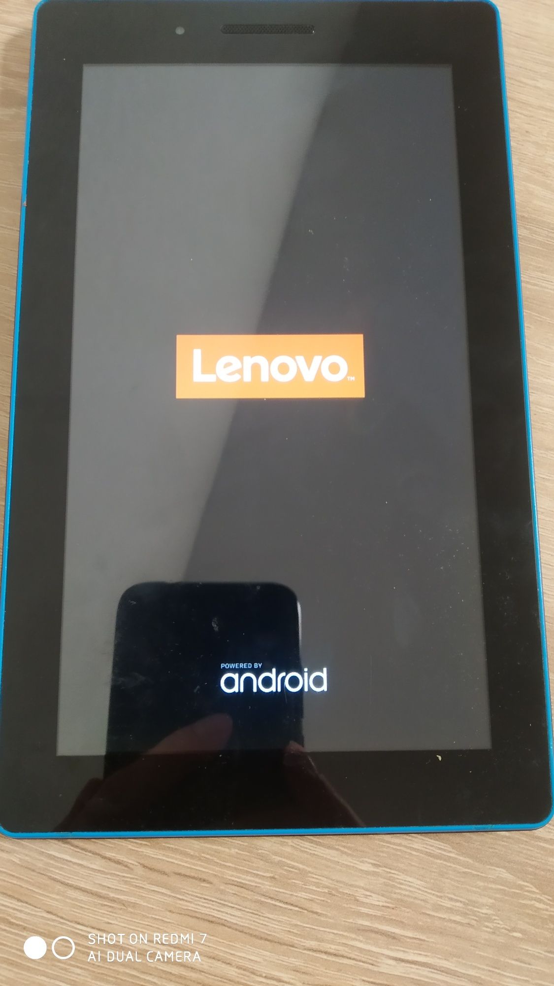 Планшет Lenovo Pad TB3-710F