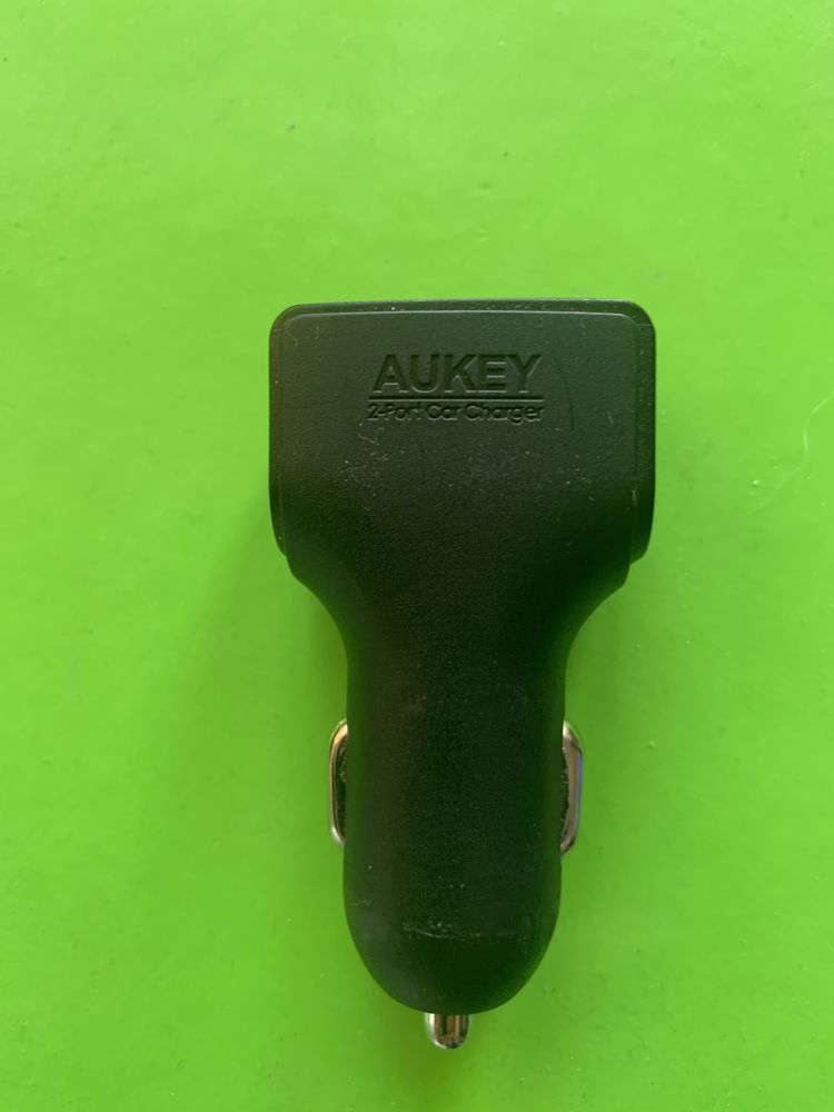 Ładowarka samochodowa Aukey CC-S3