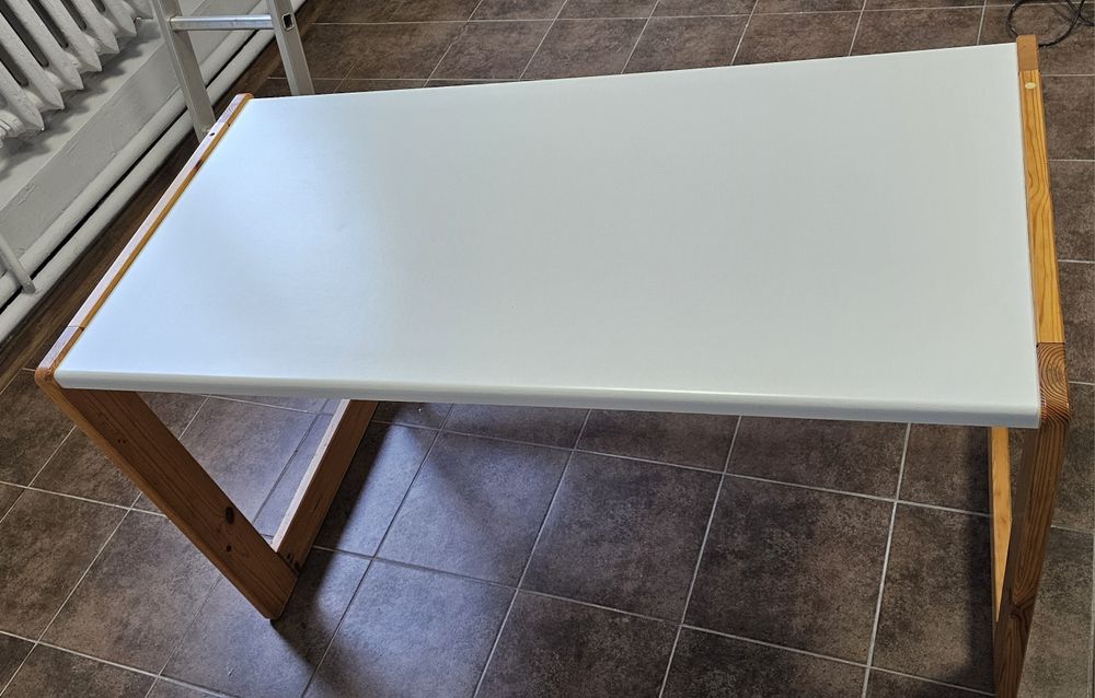 Biurko Skandynawskie białe