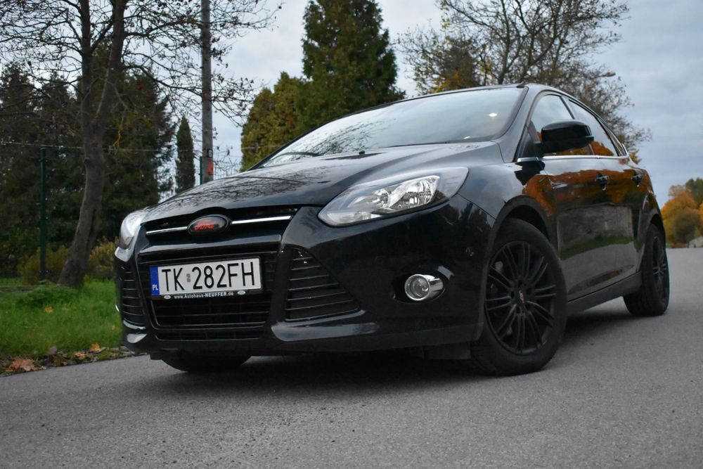 Ford Focus 1.6 BENZYNA 210 PS TITANIUM 132 tys Klimatronic
