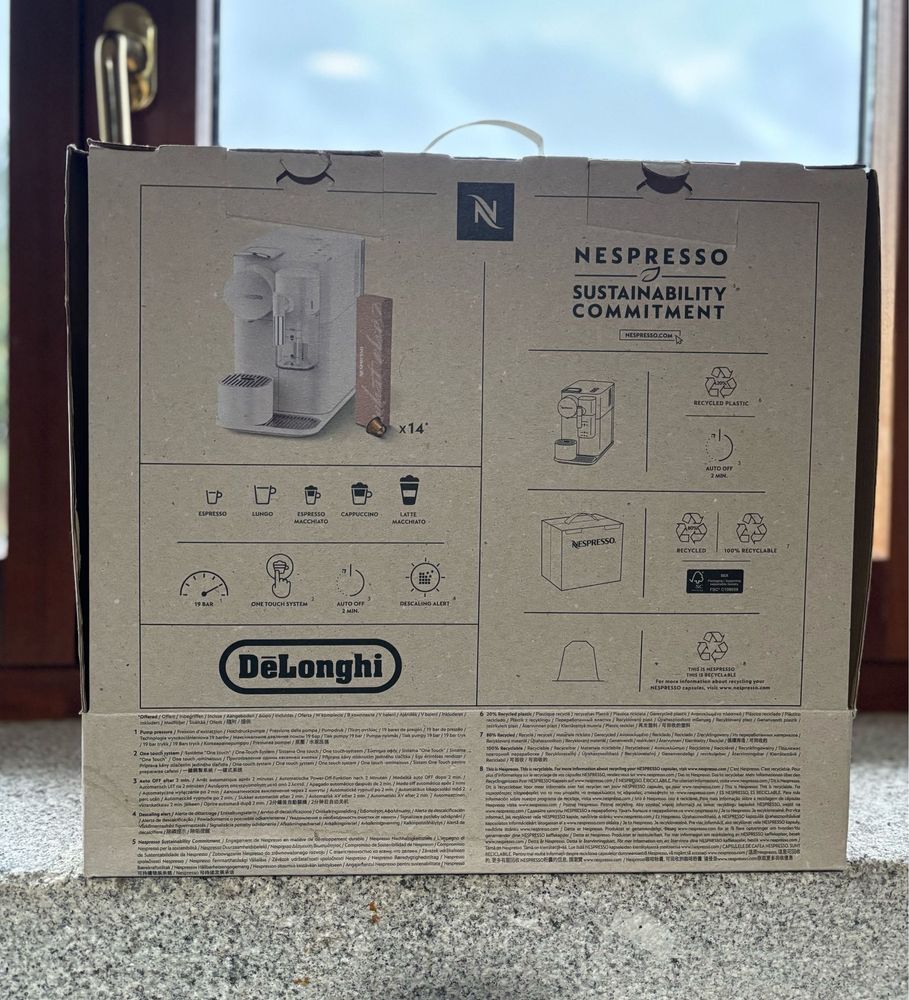Máquina de Café DELONGHI Nespresso Lattissima One Evo EN510.B Preto