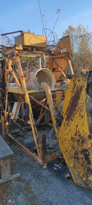 Бетономішалка велика, промислова