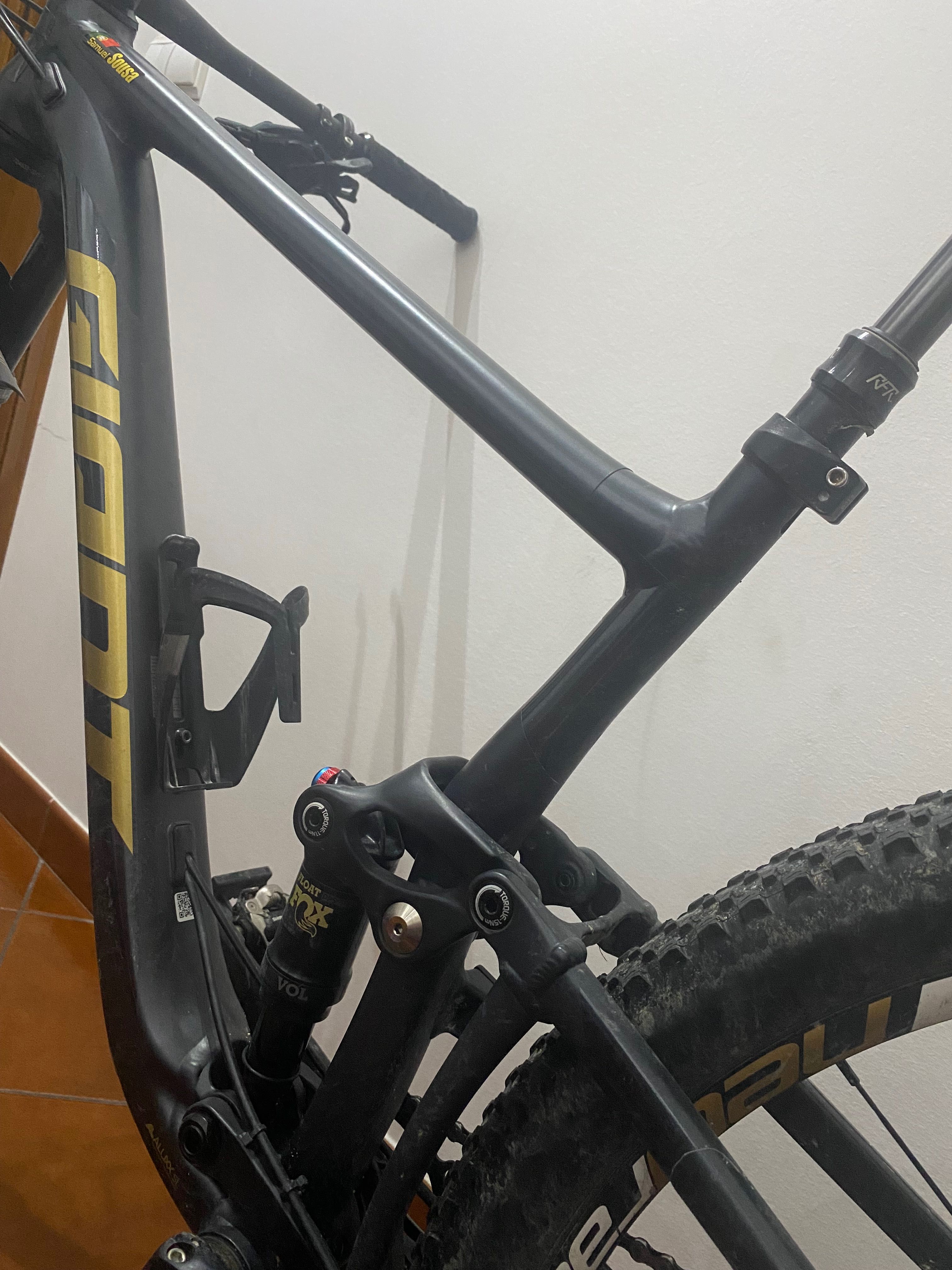 Bicicleta BTT Giant