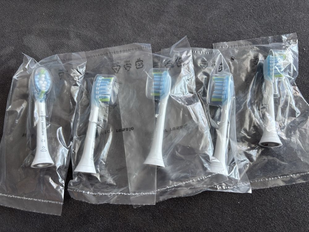 5 nowych końcowek Philips Sonicare C3