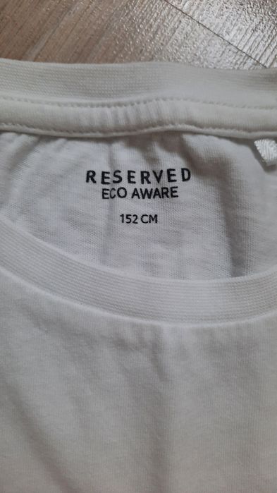T-shirt Reserved r.152