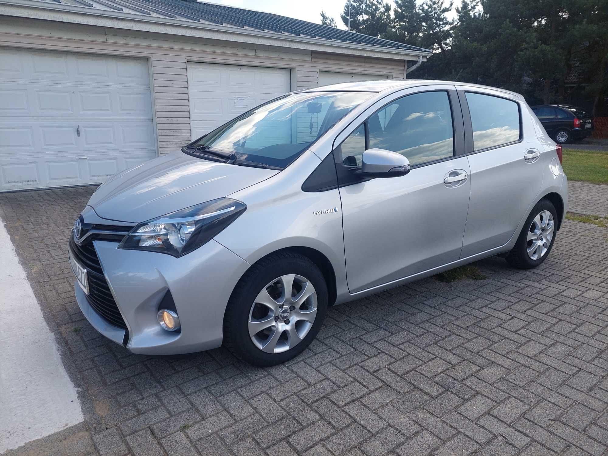Toyota Yaris III Hybrid AUTOMAT* Tempmat* Kamera * Zarejestrowany w PL