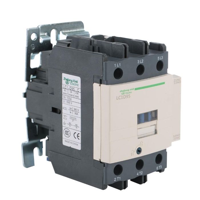 Продам магнитные пускатели (контакторы) Schneider Electric LC1D95M7